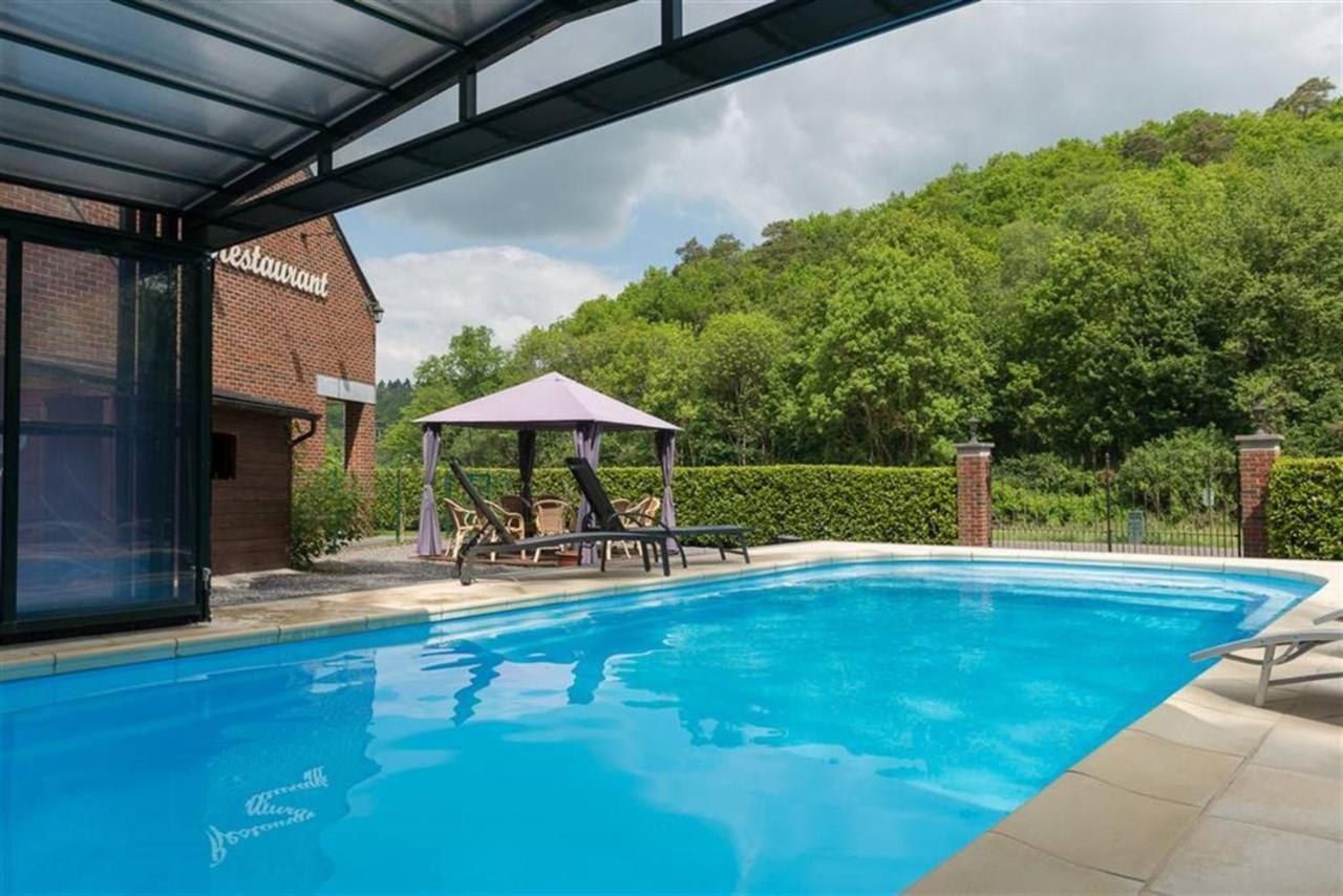 Auberge De La Lesse Celles  Exteriér fotografie