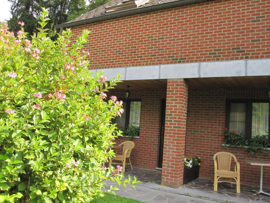 Auberge De La Lesse Celles  Exteriér fotografie