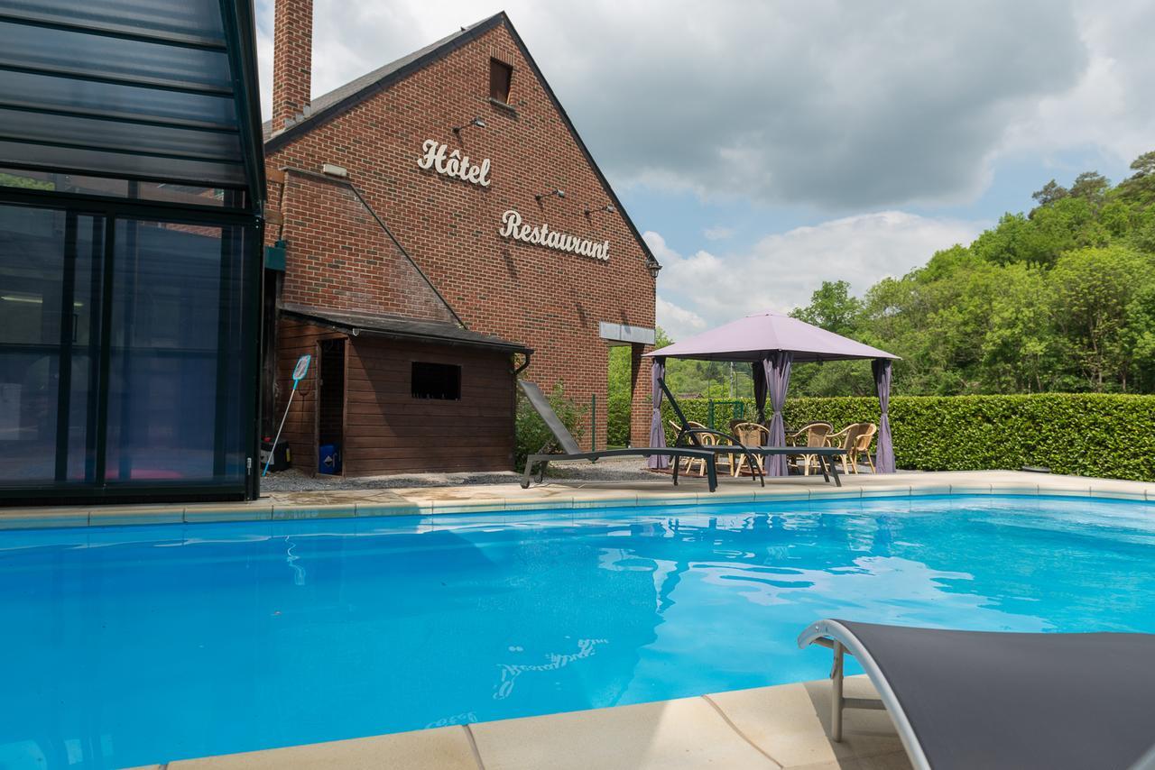 Auberge De La Lesse Celles  Exteriér fotografie